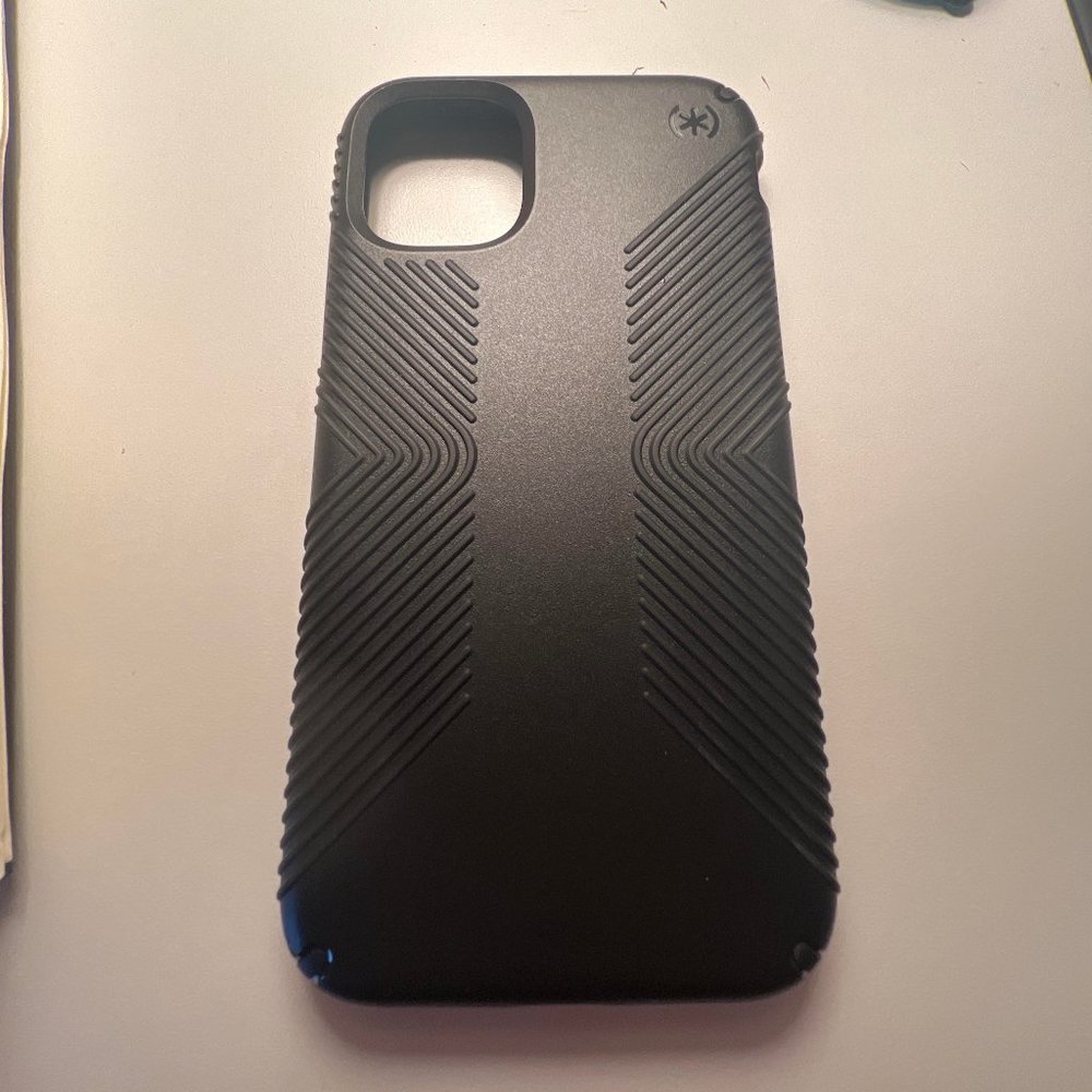 Speck Black iphone 11 case